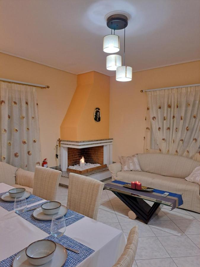 Four Seasons Apartment Артеміда Екстер'єр фото